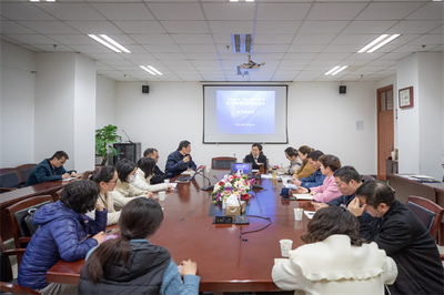 優化招生輔助服務，提升教育教學質量——記我校2021~2022學年第一學期期中教育教學檢查座談會
